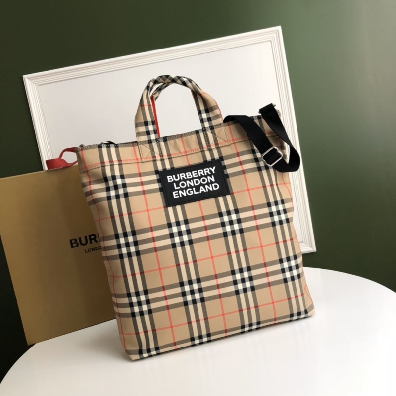 B**rry shopping bags